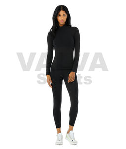 Top corto de Yoga de manga larga para mujer de calidad superior Camisetas Material de LICRA transpirable Diseño de espalda recortada de Pakistán de talla grande - Product Image 1