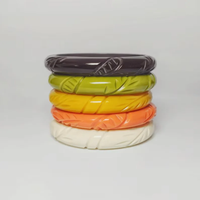 Bracelets épais en résine simple à la mode Bracelet rond en acrylique coloré en gelée pour femmes et filles Bracelet de mode