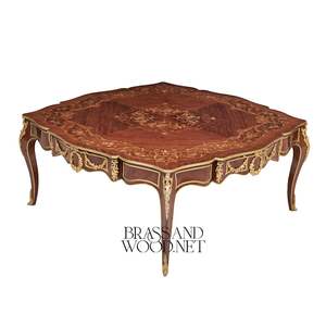 Mesa de Centro de Lujo con Incrustaciones de Madera Intrincadas y Elegantes Detalles de Latón para una Decoración Clásica de Sala de Estar - Product Image 4