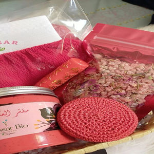 Kit de Regalo para Spa Hammam Marroquí |   Jabón Negro, Guante Kessa, Arcilla Ghassoul, Aceite de Argán, Agua de Rosas, Paquete de Exfoliación, Set Spa Deluxe Pro - Product Image 1