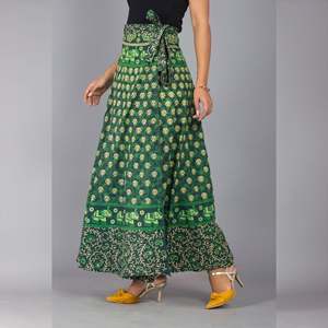 Jupe midi verte à imprimé ethnique, confortable et respirante, style droit enveloppant, formel, avec imprimé numérique brodé - Product Image 4