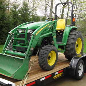 Tracteur utilitaire compact d'occasion pour usage agricole - Product Image 1