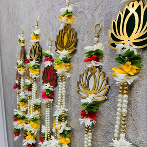 Lotus décoratif coloré indien suspendu pour décorations murales de mariage pour escaliers et toile de fond Ganpati - Product Image 1