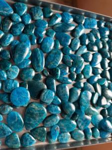 Cabujón de jaspe de apatita suelta de alta calidad de grado AAA, cristal de tierra Natural verde para curar, precio al por mayor - Product Image 3