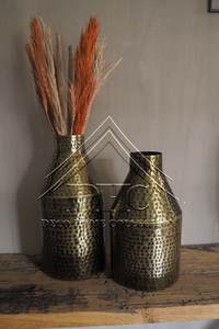 Vase de table en aluminium de luxe moderne Finition en laiton antique pour la décoration de la maison et de la table - Product Image 2