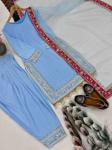 Conjunto de Salwar Kameez de Fiesta Moderno y Elegante con Top de Diseño de Georgette Pesado Bordado con Lentejuelas y Diamantes, Estilo Plazzo, de Secado Rápido - Product Image 4