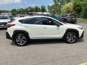 บริสุทธิ์สะอาด2024 Subaruu Crosstrek พรีเมี่ยม - Product Image 2