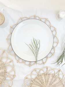 Geulis Napperon rond en rotin Fleur Décoration en rotin Napperon rond en rotin fabriqué au Vietnam - Product Image 4