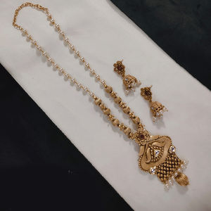 Conjunto de collar de perlas y piedra de pota chapado en oro tradicional, joyería étnica elegante para mujeres y niñas - Product Image 1