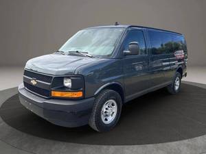 Autos usados baratos en venta, Chevrolet Express LS 2500 2017, furgoneta de pasajeros de 3 puertas. - Product Image 6