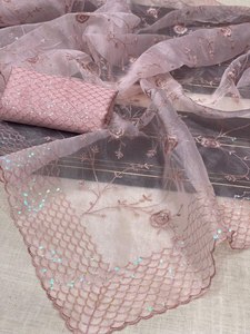 Sari classique en soie organza douce et lourde avec chemisier de course au tarif de gros, couleur rose bébé - Product Image 3