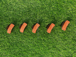 Pinzas para el pelo de cuero grabadas hechas a mano con estilo occidental para mujer - Product Image 2