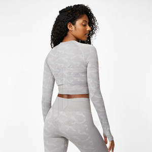 Ensemble de yoga sans couture de haute qualité pour femmes, top ventes, ensemble de yoga en polyester spandex pour femmes - Product Image 3