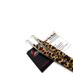 Pince à épiler d'extension de cils à 90 degrés imprimé léopard outil de beauté en gros impression de logo personnalisé pince à épiler en acier inoxydable OEM - Product Image 6