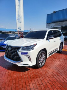 Lexus LX 2016 SUV 570 d'occasion Turbo Essence Moteur Lumière Intérieur AWD Drive Jantes 18 \ "Sièges en cuir LHD avec régulateur de vitesse ACC - Product Image 3