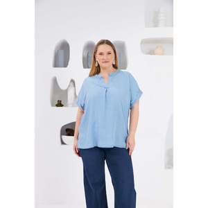 Blusa Tejida Azul Hielo para Mujer Talla Grande RMG con Elegante Detalle en el Cuello - Top Cómodo, Elegante y Versátil - Product Image 1
