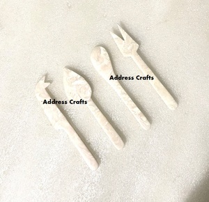 Ensemble de couteaux à fromage en résine au style tendance, couverts de table, vente chaude, fourchette à fruits, coupe-beurre créatif, outils de découpe de fromage, couteaux - Product Image 3