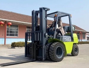 Chariot élévateur à mât pour conteneurs lourds - Product Image 5