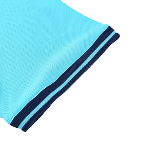 Uniformes de football en polyester de haute qualité imprimés avec logo personnalisé Matériau frais de qualité professionnelle par le fabricant pour adultes - Product Image 4