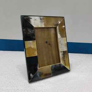 Marco de Fotos de Cuerno de Búfalo Natural Hecho a Mano Ecológico de la Mejor Calidad, Diseño Moderno de Tamaño Personalizado para Decoración del Hogar - Product Image 1