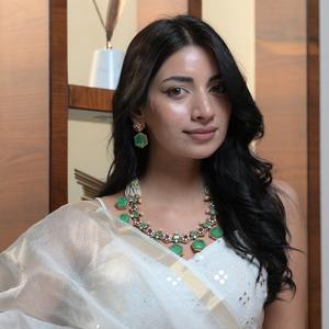 Collier Gajaah en argent 925 « La Terrasse du Nizam », un collier de mariée royal avec émeraude, rubis et diamants Polki pour femmes, occasions spéciales - Product Image 6