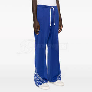 กางเกงขาบานทรงเรียบ น้ำหนักเบา สำหรับผู้ชาย ใส่วิ่งออกกำลังกาย กางเกงขาบานสไตล์สตรีทแวร์สำหรับผู้ชาย - Product Image 3