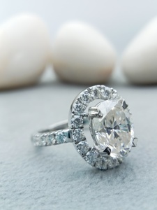 D'VINS JEWELS Trendy Classic OVAL Shaped VVS Lab Grown Diamond Engagement Ring 925 Sterling Silver Stylish for Party Gift - Product Image 3