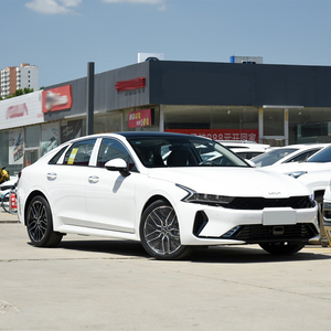 Coche a gasolina K i a K5 2025 1 5T 2 0T GT Line en stock - Product Image 1