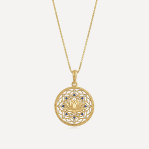 Collana Artistica con Zircone Blu e Mandala a Loto, Catena Figaro Placcata Oro 18K, Gioiello di Carattere per Centri di Meditazione, Vendita all'Ingrosso - Product Image 1