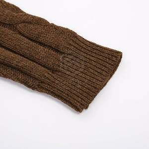 Pull en tricot avec tissu doux et design confortable pour un confort quotidien Pull en tricot classique - Product Image 5