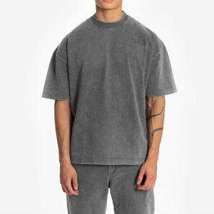 T-shirt court pour homme en coton épais 100 %, coupe oversize et carrée, avec logo personnalisé, en tissu tricoté uni et formel, écologique - Product Image 6