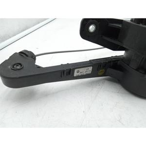 SEAT Alhambra รุ่นที่ 3 (10>) ชุดล็อคประตูบานเลื่อนด้านซ้าย 7N0843385AF - Product Image 2