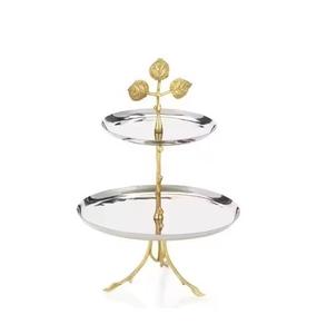 Support de gâteau en métal argenté poli idéal pour les vitrines de boulangerie d'anniversaires de mariages et les moments de coupe de gâteau - Product Image 1