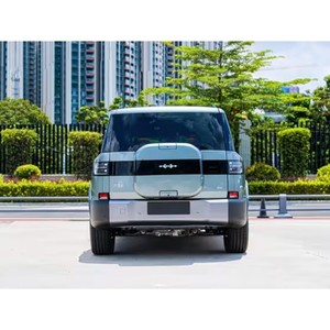 Equation Leopard Titanium 7, SUV Híbrido Enchufable, 5 Puertas, 5 Plazas, Edición Ultra, Autos Usados, 200KM, 360 Grados - Product Image 2