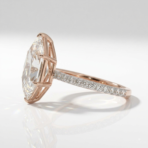 Anillo de Mujer LILABA ENTERPRISE de Oro Amarillo de 18K con Diamante de Laboratorio de 2.30 CT, Corte Marquesa Holandés, Estilo Halo con Brillantes Laterales - Product Image 3