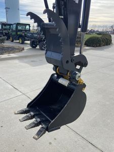 รถขุดขนาดเล็ก John Deere รุ่น 35P มือสอง/ใหม่ สภาพดีเยี่ยม แรงบิดสูง รับประกัน 3 ปี เครื่องยนต์ Kubota - Product Image 6