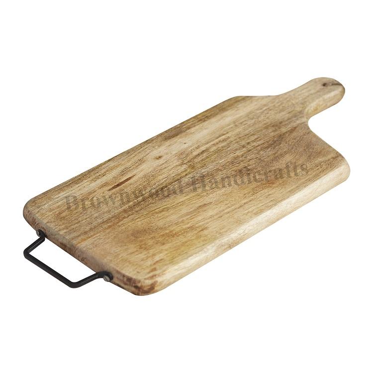 ตกแต่งด้วยไม้ธรรมชาติ