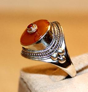 Anillo de Coral Rojo con Piedras Preciosas Creadas en Laboratorio, Hecho a Mano, Étnico, en Oferta, Regalo para Mujer, Personalizado para Fiestas, Chapado en Oro de 18K, Plata 925, OEM - Product Image 3