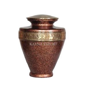 VENTA CALIENTE URNA VENTA DIRECTA DE FÁBRICA NUEVA LLEGADA HERMOSA URNAS DE CREMACIÓN DE LATÓN MACIZO GRABADO URNA DE METAL DE CALIDAD PREMIUM - Product Image 1