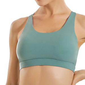 Gran oferta, Sujetador deportivo cómodo de talla grande para mujer, sujetadores deportivos transpirables al por mayor con logotipo frontal para ropa de entrenamiento - Product Image 2