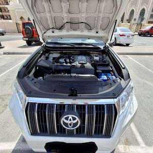 Toyota Prado GX-R SUV d'occasion, parmi les plus vendues - Product Image 6