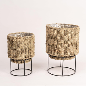 Juego de venta al por mayor de 2 macetas de algas marinas con soporte de metal maceta de interior ecológica hecha en Vietnam - Product Image 2