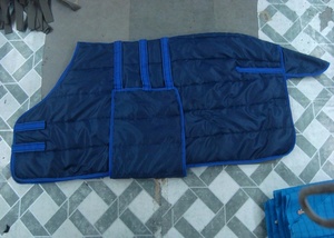 Mantas para Caballos de Alta Gama 210DNR, Diseño Acolchado para Establos con Forro Interior de Algodón, Producto Más Vendido del Fabricante - Product Image 5