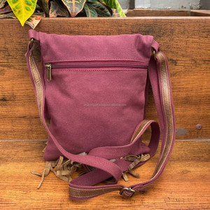 Custom Genuine Leather Canvas Water Resistant Purse for Women's Western Luxury Cowhide Leather Crossbody Fringe Shoulder Bags - Product Image 4