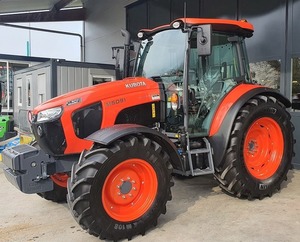 Tracteur agricole Kubota M4073 d'origine, 74 CV |   Tracteur agricole diesel 4x4 pour usage commercial - Product Image 3