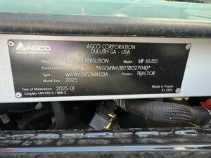 Massey Ferguson 2025 6S.155 Tracteur de milieu de gamme Premium Puissance et efficacité supérieures avec composants de base Pompe et boîte de vitesses - Product Image 6