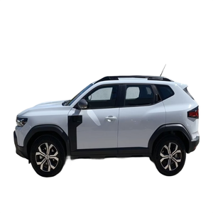 Dacia Dusterr TCe 130 2025 Journey Utilisé Manuel SUV avec 4X4 Drive Light Intérieur R17 Taille des pneus ACC Cruise Control Caméra arrière - Product Image 5