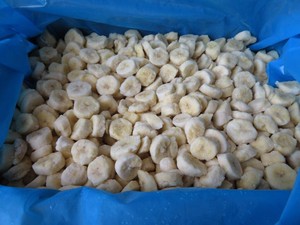 Morceaux de banane congelés IQF Goût de banane congelé de qualité supérieure pour le dessert, la pâtisserie et les boissons du fournisseur de confiance du Vietnam - Product Image 3
