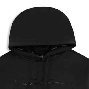 Sweat à capuche Pro-Noir | Sweat à capuche Performance pour hommes de qualité supérieure avec logo en caoutchouc 3D | Doux, durable, coupe athlétique et mode Streetwear - Product Image 3