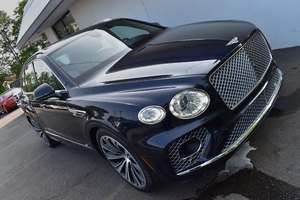 Bentley Bentayga V8 SUV AWD 2021, très bien entretenue - Product Image 6